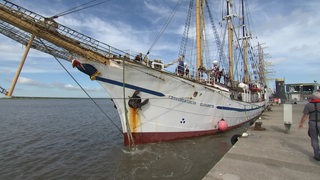 Das große Segelschiff Großherzogin Elisabeth in Bremerhaven