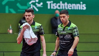 Werders Tischtennis-Doppel Hunor Szöcs und Marcello Aguirre deprimiert beim Seitenwechsel.