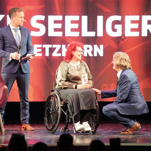 Schützin Elke Seeliger bekommt den Preis als Behindertensportlerin des Jahres 2021.