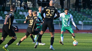 Eren Dinkci im Spiel gegen den SV Meppen.