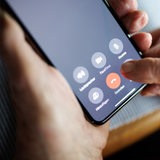 Die Betrüger geben sich als Mitarbeiter des Gesundheitsamtes aus.
