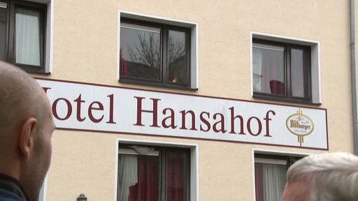Schild des "Hotel Hansahof" in Hemelingen