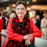 Heide-Marie Härtel lächelt in die Kamera
