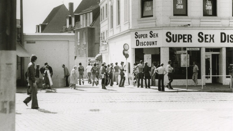 Eingang zur Helenenstraße in den 70er-Jahren.