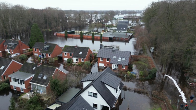 Überflutete Grundstücke in Lilienthal.