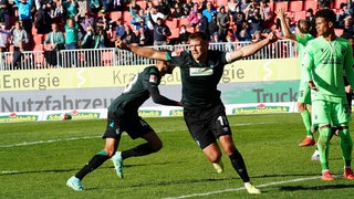 Werder-Stürmer Niclas Füllkrug bejubelt seinen Ausgleichstreffer gegen Sandhausen.