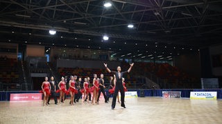 Die TSG Bremerhaven während ihrer Performance bei der Tanz-DM.