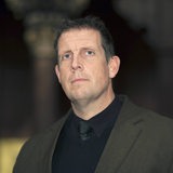 Der Bremer Pastor Olaf Latzel schaut in die Kamera.