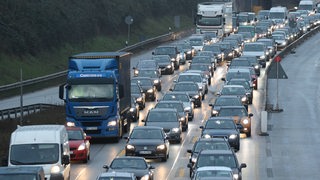 Stockender Verkehr in Hamburg 