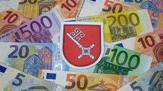 Das Wappen Bremens liegt auf Geldscheinen (Symbolbild)