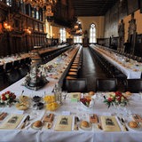 Gedeckte Tafeln im Bremer Rathaus