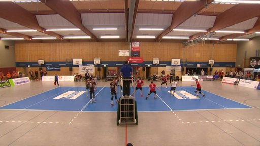 Die Volleyballer der TV Baden spielen gegen die Berlin Volleys.