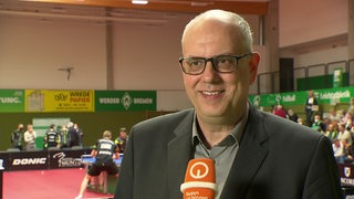 Bremens Bürgermeister Andreas Bovenschulte am Rande des Tischtennis-Saisonfinales von Werder Bremen im Interview.
