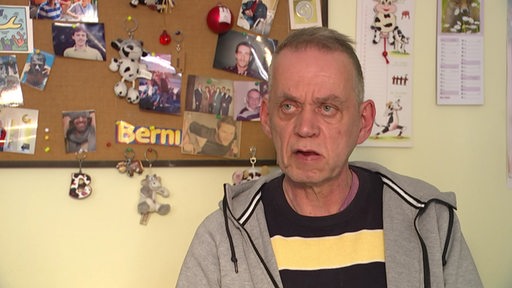 Bernd Markwart lebt seit 25 Jahren im AWO-Pflegeheim Haus Reuterstraße in Walle