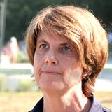 Die Geschäftsführerin der Bremer Bäder, Martina Baden, gibt ein Interview.