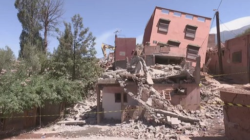 Zerstörte Häuser nach Erdbeben in Marokko. 