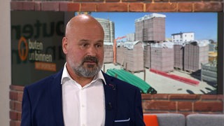 Der Geschäftsführer von Haus und Grund Ingmar Vergau im Studiogespräch bei buten un binnen.