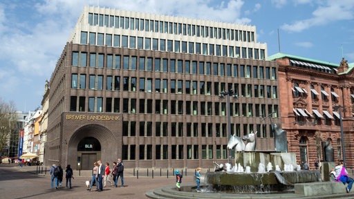 Gebäude der ehemaligen Bremer Landesbank am Domshof 26 in Bremen Foto vom 8. April 2018