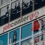 Die Fassade des Jobcenters Bremen.