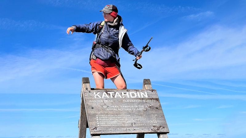 Mount Katahdin Frau auf Gipfel