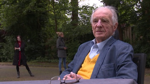 Der Jurist und Bau Unternehmer Klaus Hübotter im Interview. 