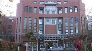 Eingang zum Klinikum Oldenburg