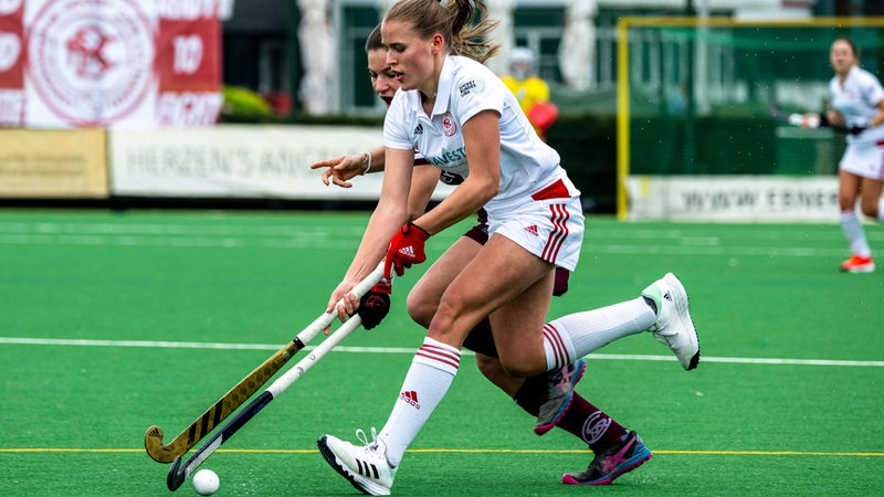 Hockeyspielerin Lena Frerichs vom Bremer HC im Spiel gegen den Münchner SC am 7.5.23