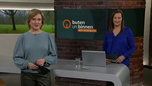 Kirsten Rademacher und Pascale Ciesla im Studio von buten un binnen.