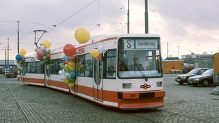 Die weltweit erste Niederflurstraßenbahn