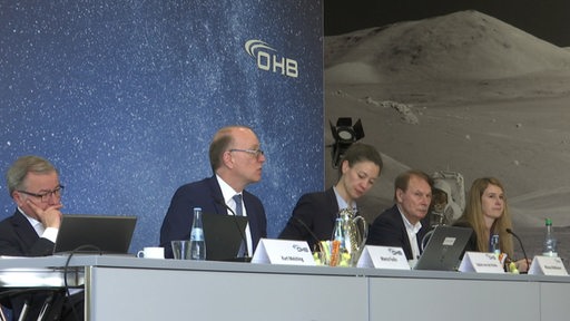 Die erste Bilanz-Pressekonferenz des Bremer Raumfahrtunternehmen OHB.