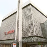 Fassade des ehemaligen Kaufhof-Gebäudes in der Bremer Innenstadt