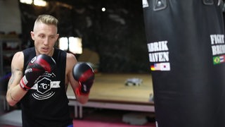 Thai-Boxer Pascal Schroth