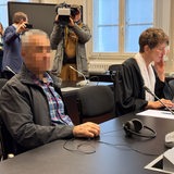 Der verurteilte Bremer Kadri S. (verpixelt) im OLG in Hamburg