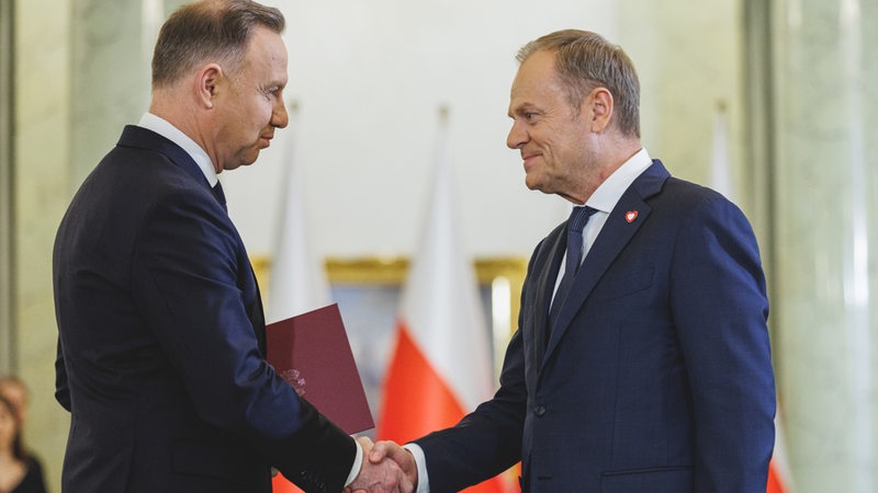 Der polnische Präsident Andrzej Duda (l.) und Polens Premierminister Donald Tusk.