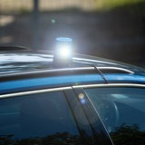 Das Licht eines Polizeiwagens.