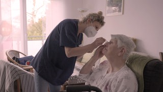 Rabiat: Wer pflegt Mama?