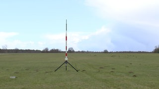 Ein Raketenstart mit Satelliten vom deutschen CanSat Wettbewerb der ESA. 