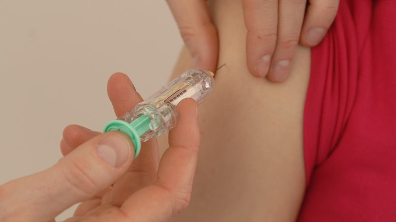 Impfung in den Arm