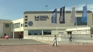Fassade des Schifffahrtsmuseums in Bremerhaven