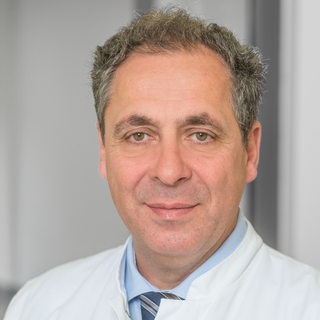 Joachim Ulma, Chefarzt der Schmerzklinik am Rotes-Kreuz-Krankenhaus