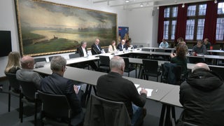 Bremer Betriebe bei einer Senatssitzung zum Ausbildungsfond.
