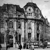 Ein Blick in die Kaiserstraße in der Altstadt von Bremen mit der "neuen" Sparkasse am Brill, vor 1914.