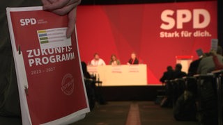 Ein Ausdruck des Wahlprogramms der SPD für fir Bürgerschaftswahl in Bremen auf dem Landesparteitag.