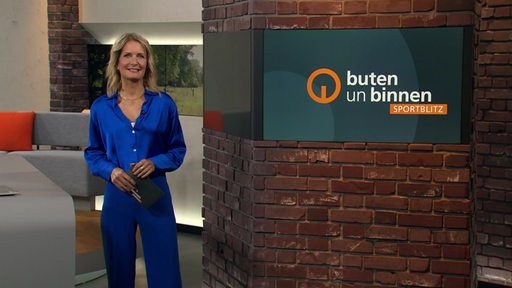 Sportblitz-Moderatorin Janna Betten im buten un binnen Studio.