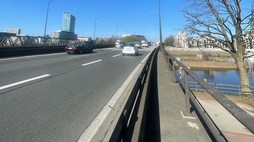 Der Verkehr auf der Bremer Stephanibrücke.