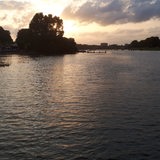 Wegen einer Sturmflut ist die Weser in Bremen über die Ufer gestiegen. 