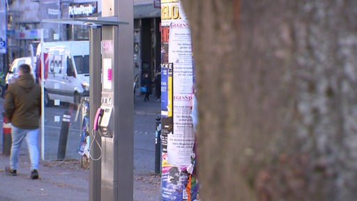 Eine Telefonzelle in Bremen.