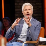 Glücksforscher Prof. Dr. Tobias Esch bei 3nach9