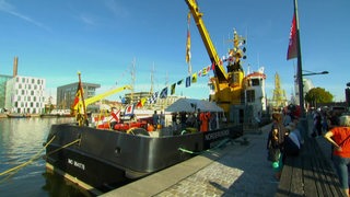 Der Tonnenleger MS Nordergründe in Bremerhaven