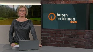 Moderatorin Kirsten Rademacher im buten un binnen Studio. 